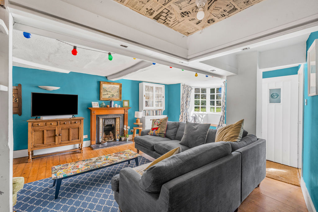 Banbury Road North Newington